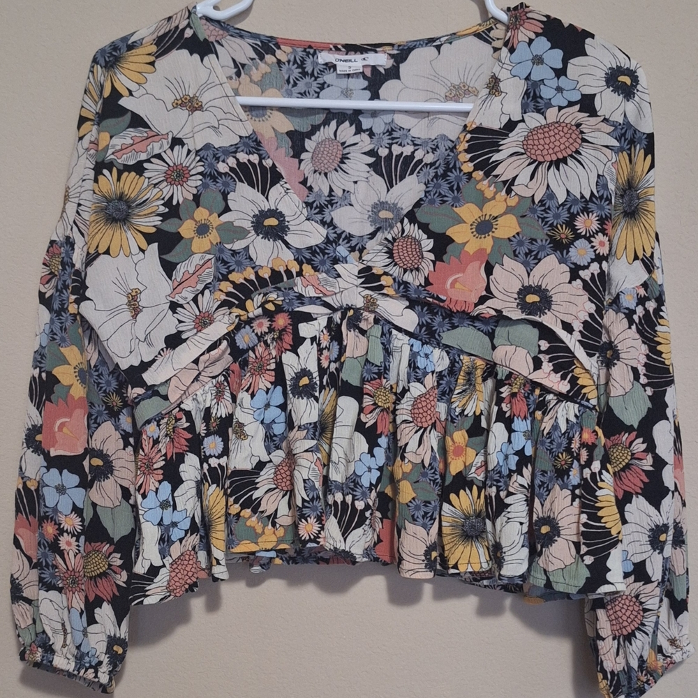 O'Neill Floral Blouse - Black, White, Yellow, Pink, Blue Viscose Comfort